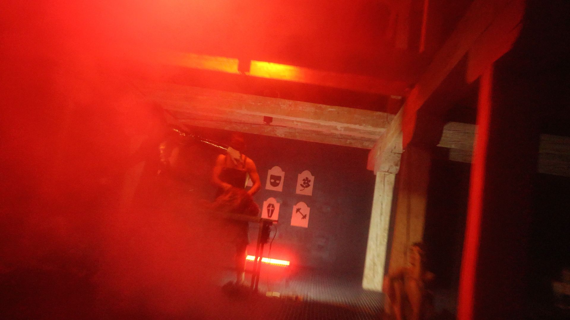 The Last Hour - performance documentation